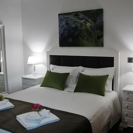 O Casario Bed and Breakfast Μιραντέλα